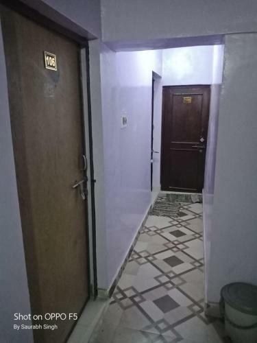 Hostal Radha Madhav Guest House