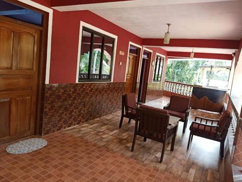 Hostal Benedita Guest House