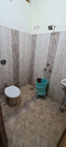 Oyo 83466 Hotel Kamal
