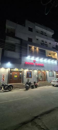 Oyo 83466 Hotel Kamal