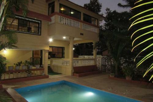 Villa Gold Next With Swimming Pool 6 Bhk