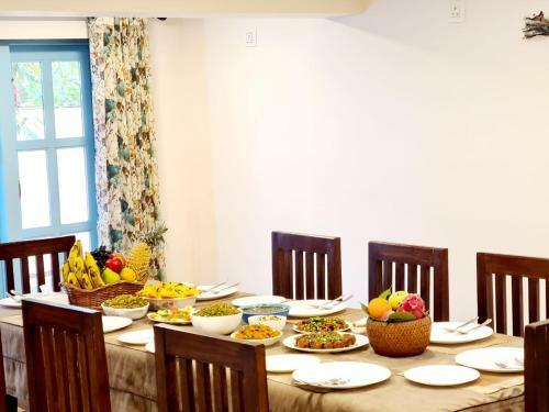 Antilia Villa - Luxurious/ac/swimming Pool