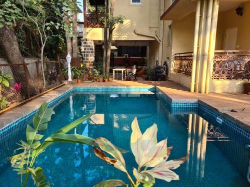 Antilia Villa - Luxurious/ac/swimming Pool