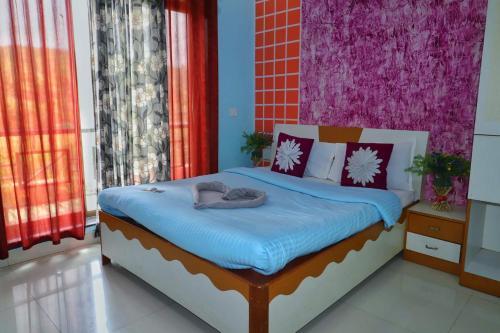 3 Bhk Lingmala Villa W Common Pool