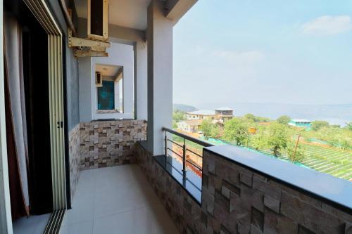 Bloom Villa By 29 Bungalow
