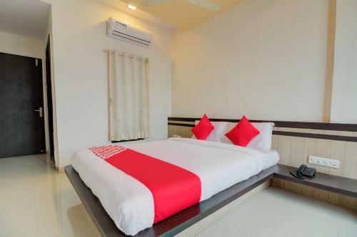 Hotel Oyo Flagship 15466 Cm Palace