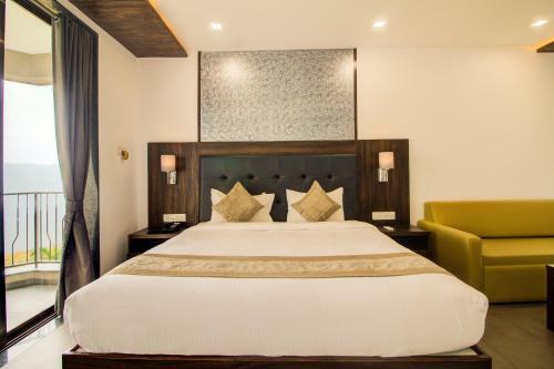 Hotel Mountain Breeze, Mahabaleshwar