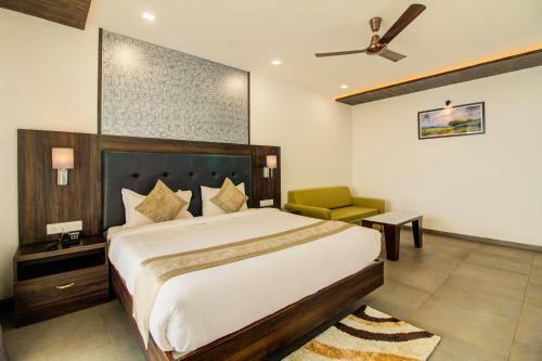 Hotel Mountain Breeze, Mahabaleshwar