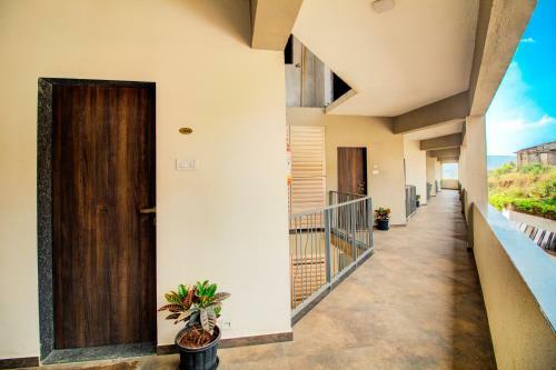 Hotel Mountain Breeze, Mahabaleshwar