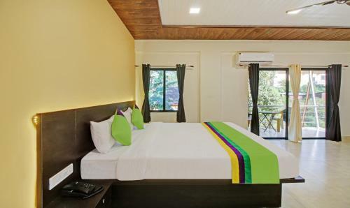 Hotel Treebo Trend Raaya Regency