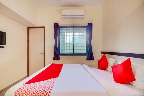 Oyo 60015 Hotel Saee Residency