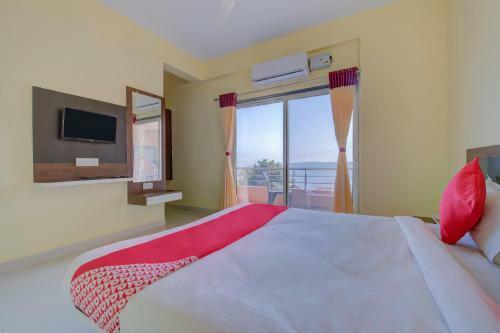 Hotel Oyo 24099 Paradise View