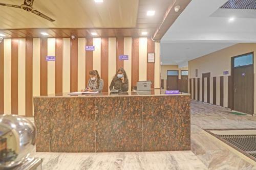 Hotel Oyo 84266 Mahaveer Residency