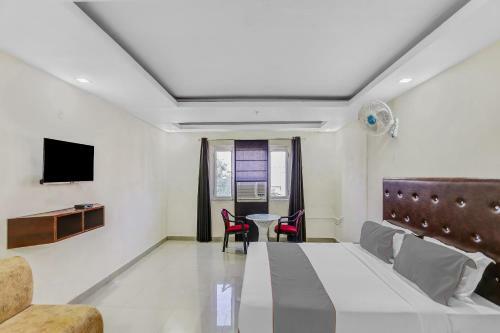 Collection O 69818 Hotel Ambition