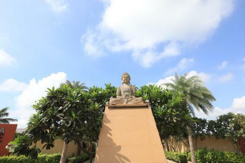 Hotel Flora Riverside- Luxury Villas With Private Pool
