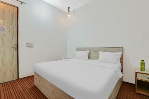 Oyo 86016 Hotel Larissa