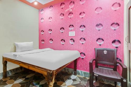Hotel Oyo 85846 Royal Inn