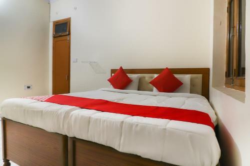 Oyo 63155 Hotel Star View