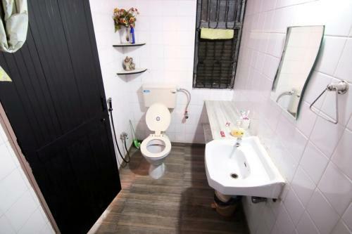 Blue Heaven- Lonavala 2 Bhk With Private Pool!