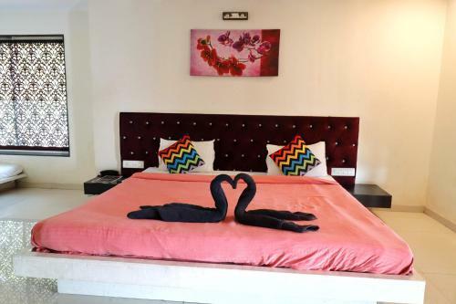 Monsoon Lake Hotel Lonavala