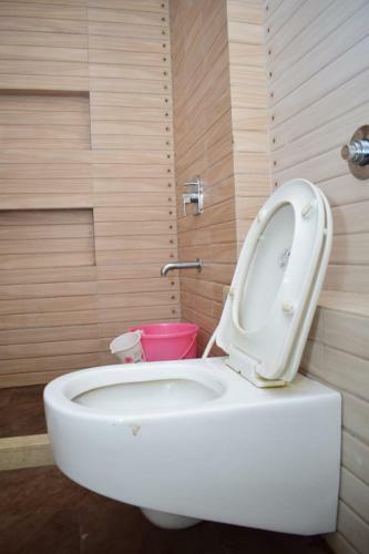 Kohinoor Villa 3bhk AC With Private Pool