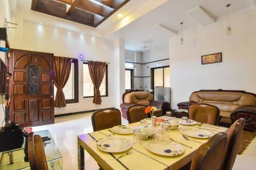 Maaham Villa