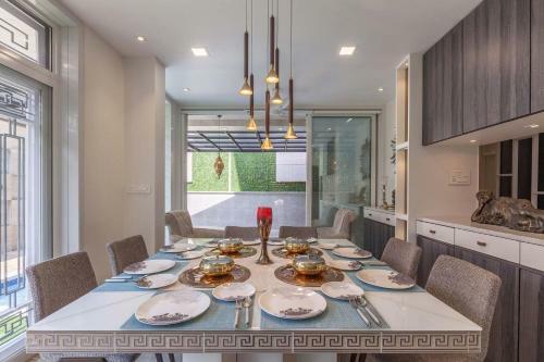 Stayvista At Leo Villa