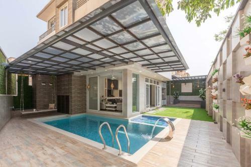 Stayvista At Leo Villa