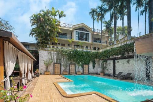 Myna Villa