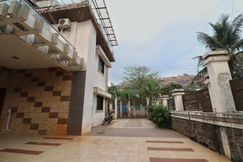 Leisure Villa By 29 Bungalow