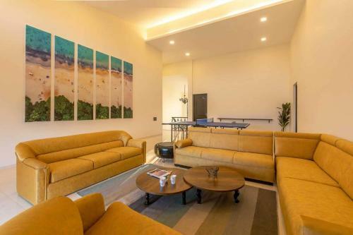 Villa Stayvista At Casa Ela