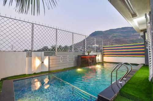Arrow Villa 4bhk Lonavala With 2 Pool