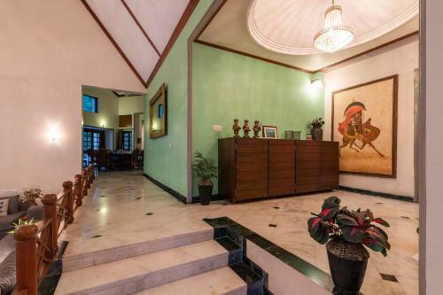 Villa Stayvista At Shantam House