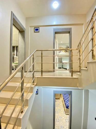 Eko Stay Gold- White Waters Villa