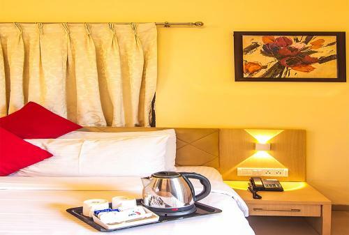 Hotel Aron Resort & Spa Lonavala