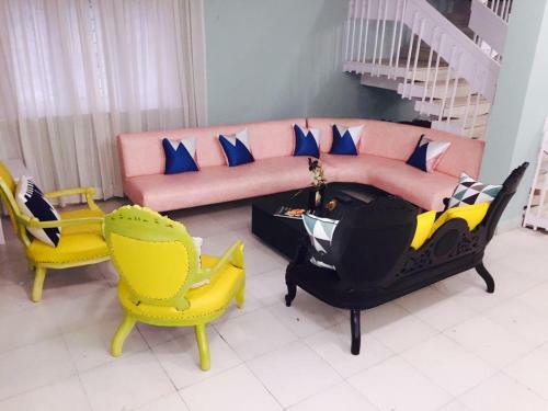 Villa 3bhk Lemon Tree By 29bungalow