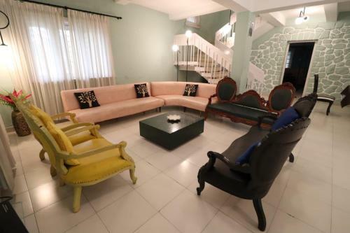 Villa 3bhk Lemon Tree By 29bungalow