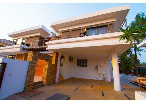 Mukkem 4bhk Villa
