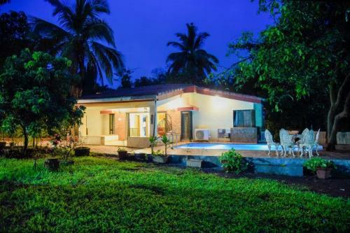 Clouds 3bhk Luxury Villa Lonavala