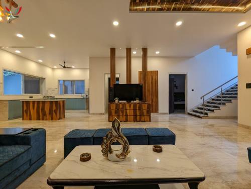 Villa Kea Staycation - Enroute