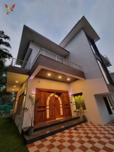 Villa Kea Staycation - Enroute