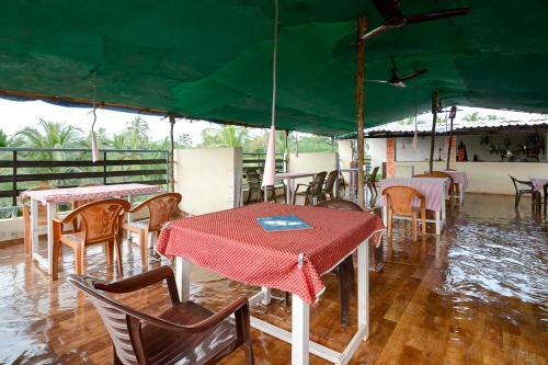 Hotel Oyo 2462 Pleasure Beach Resort
