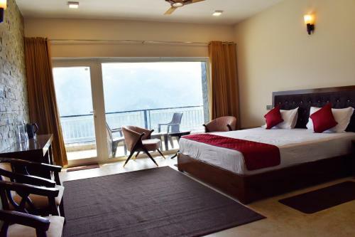 Captains Paradise At Mukteshwar Hill Station