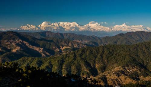 Captains Paradise At Mukteshwar Hill Station