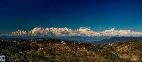 Captains Paradise At Mukteshwar Hill Station