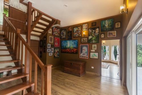 Villa Saffronstays Green Gables