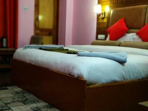 Dormico's Hotel Snowbird