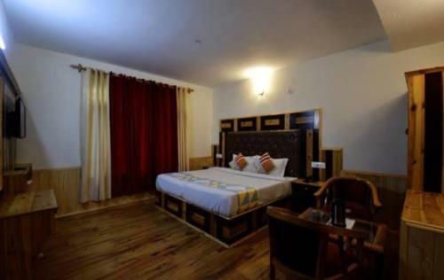 Hotel Takshil