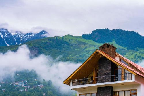 Zostel Homes Burwa (manali)