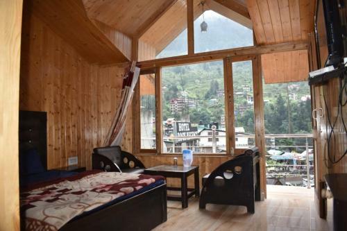 Oyo 82831 Hotel Kashyap